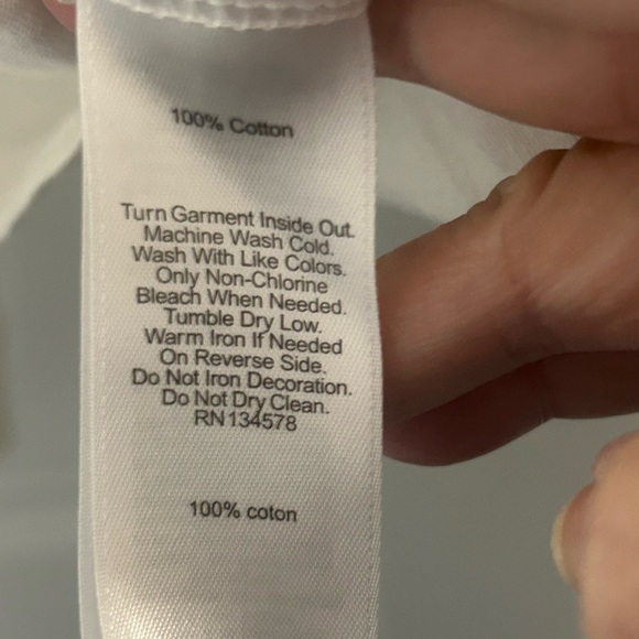 Vineyard Vines Red Truck Tee with American Flag - Picture 5 of 5